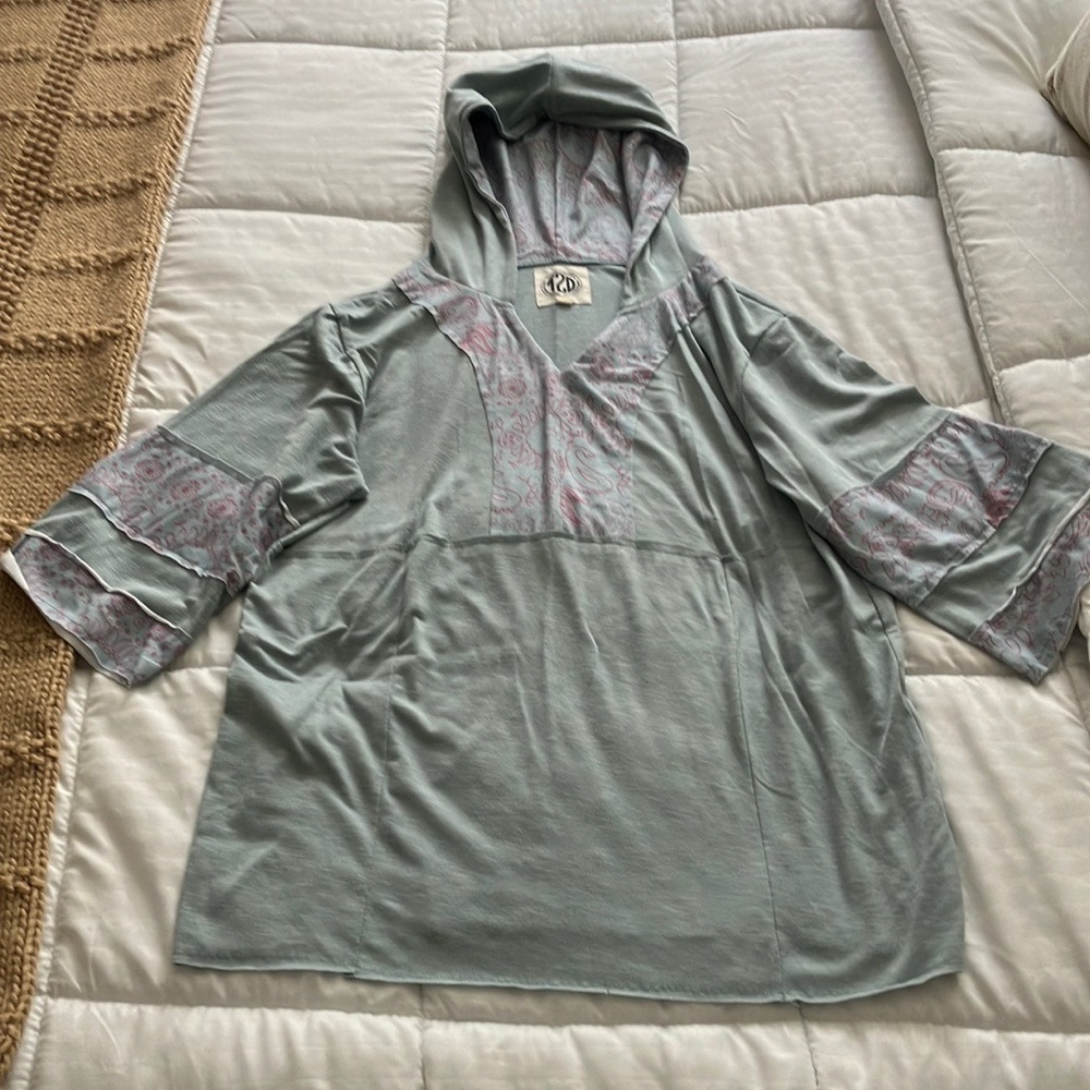 Tees2urdoor women’s loungewear hoodie tunic Size S